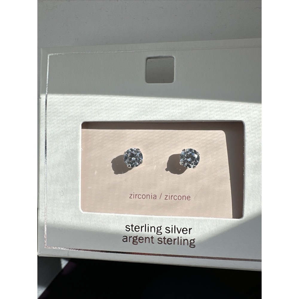 Simulated Diamond Stud Earring Round Sterling Silver Hypoallergenic.1 Carat